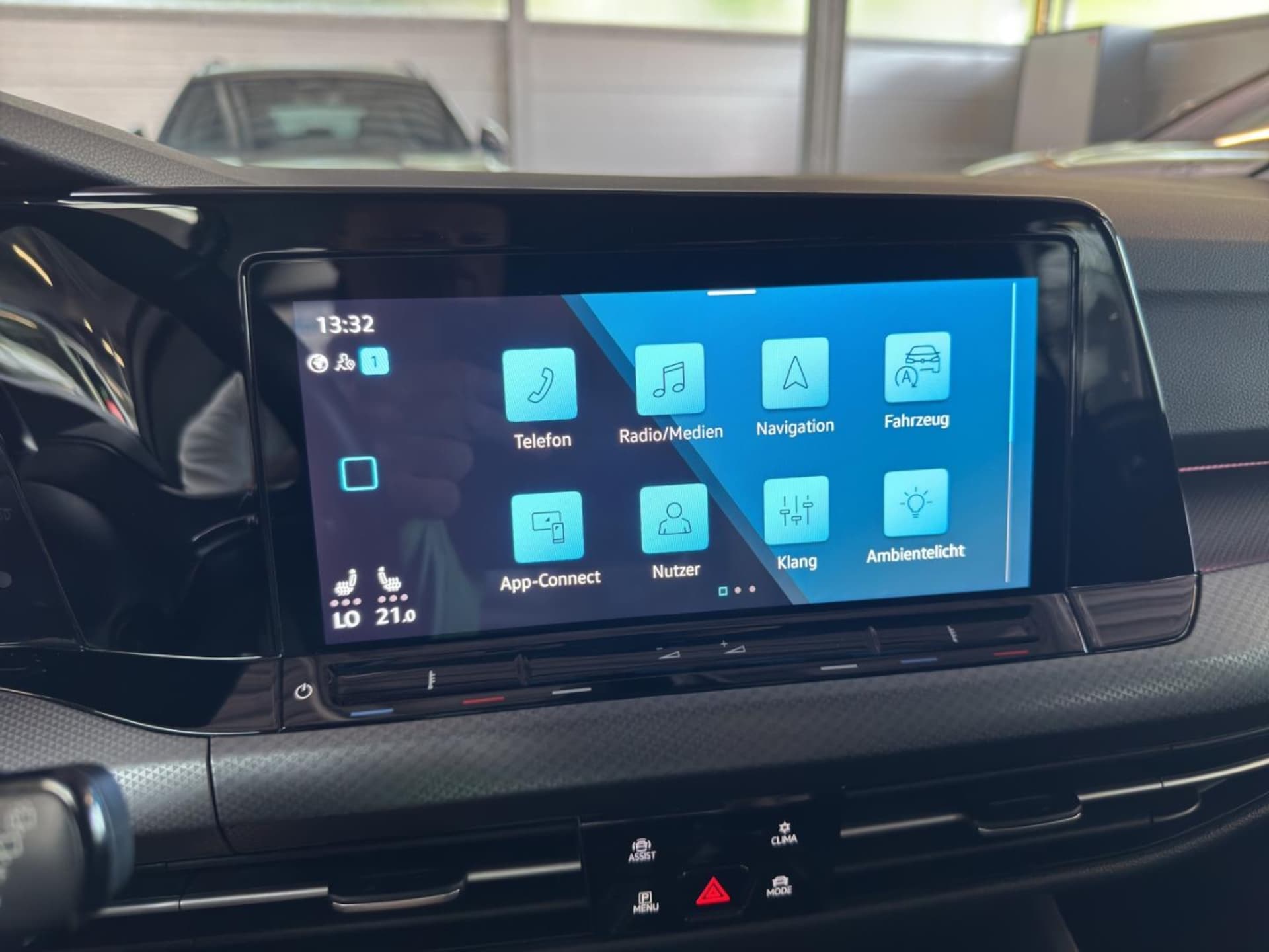 Volkswagen Golf Active