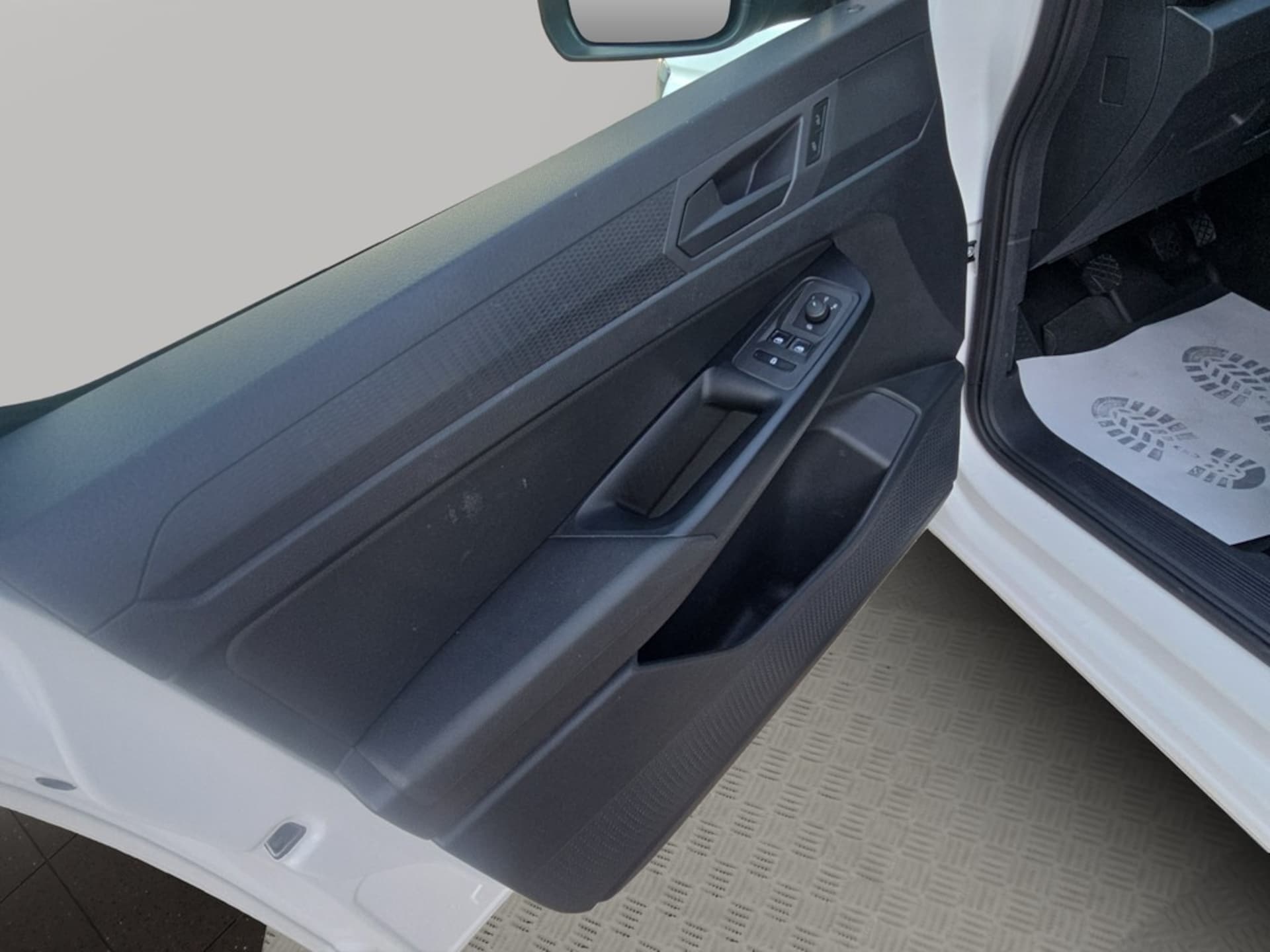 Volkswagen Caddy Kombi Basis-Modell