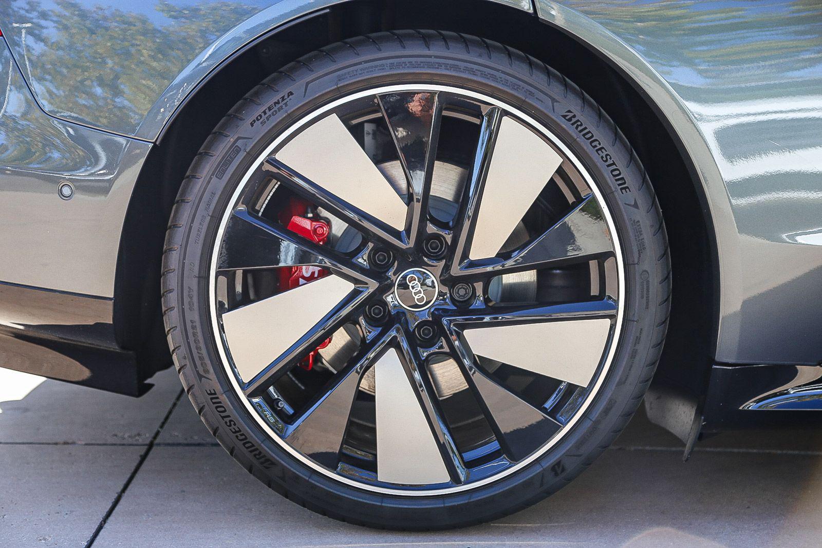 2026 Audi S e-tron GT Premium Plus - Photo 11