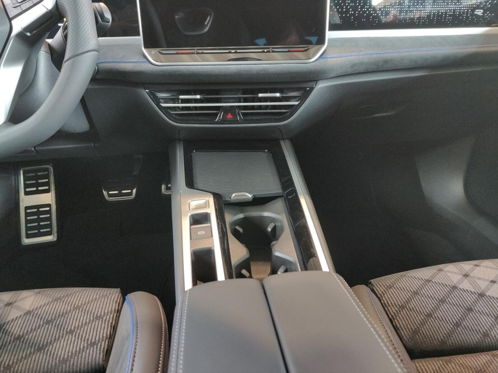 Volkswagen Passat – Bild 6