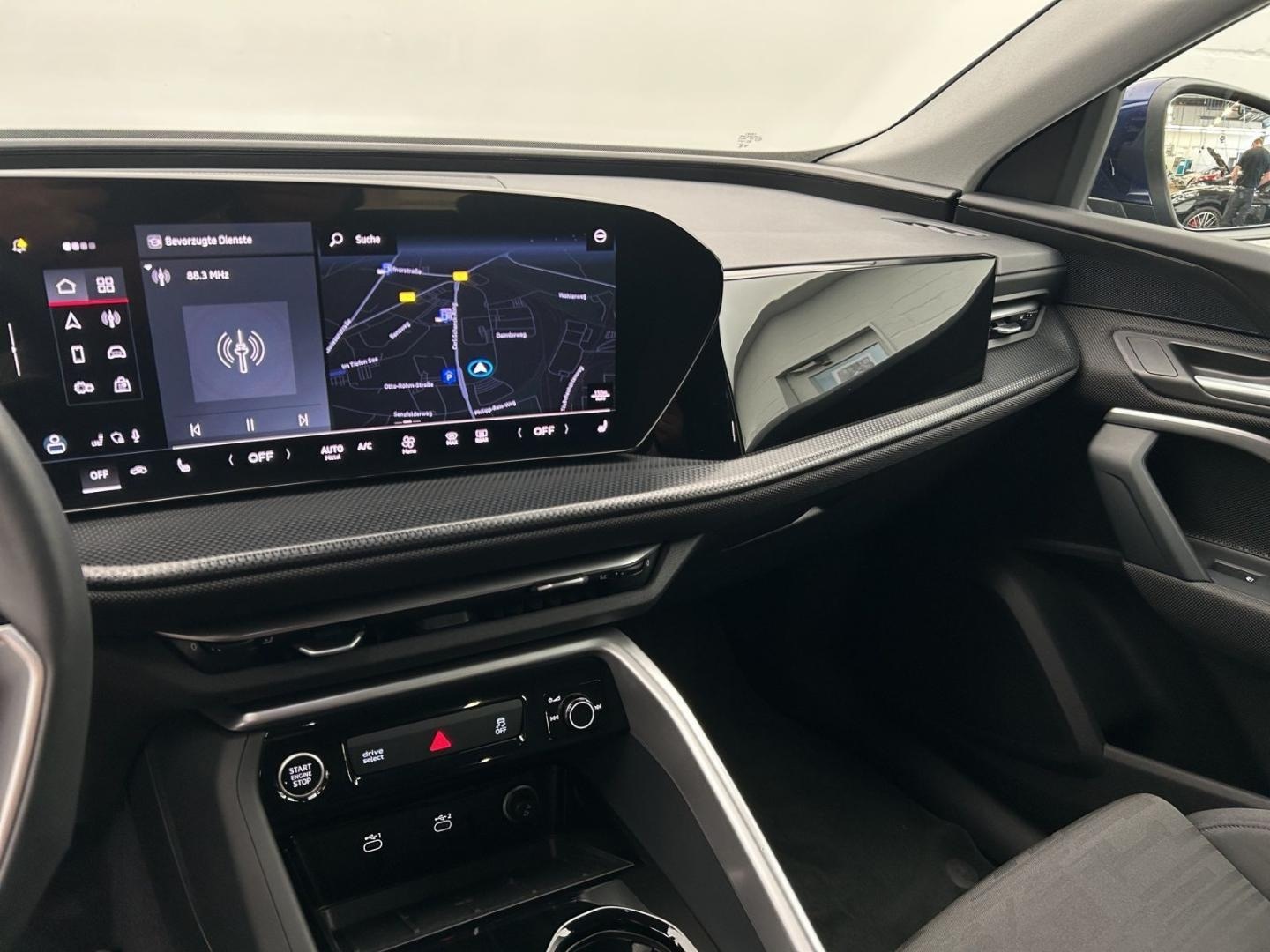 Bild über Audi Q5 SUV TFSI 150 kW S tronic - für weitere Informationen kontaktieren Sie den Audi Partner
