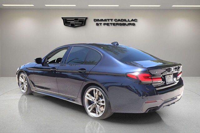 2022 BMW M550
