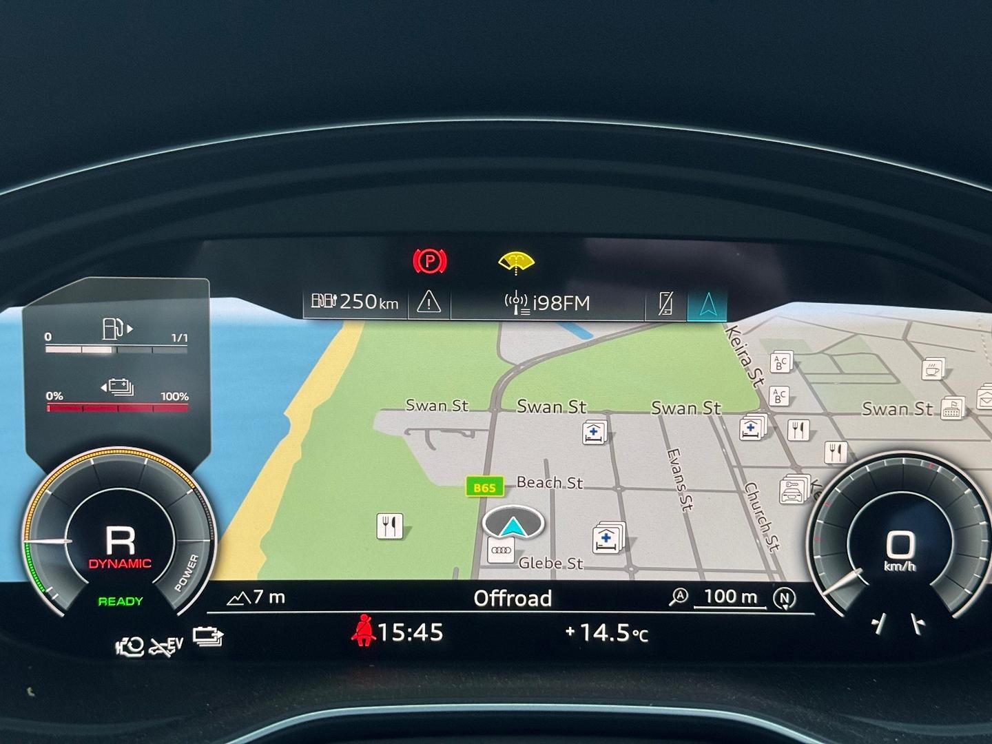 Image about Audi Q5 TFSI e S line 55 TFSI e quattro S tronic