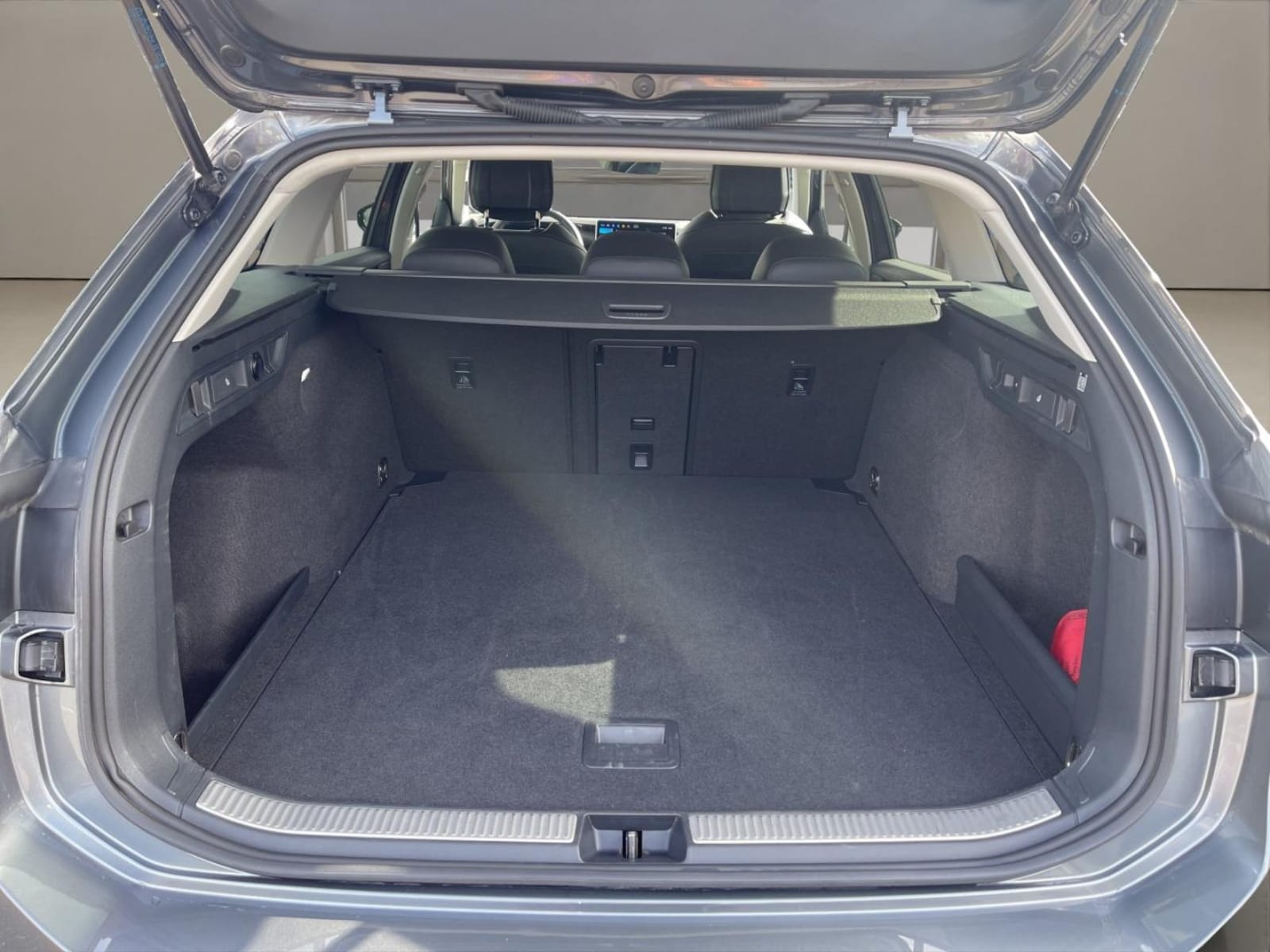 Volkswagen Passat – Bild 17