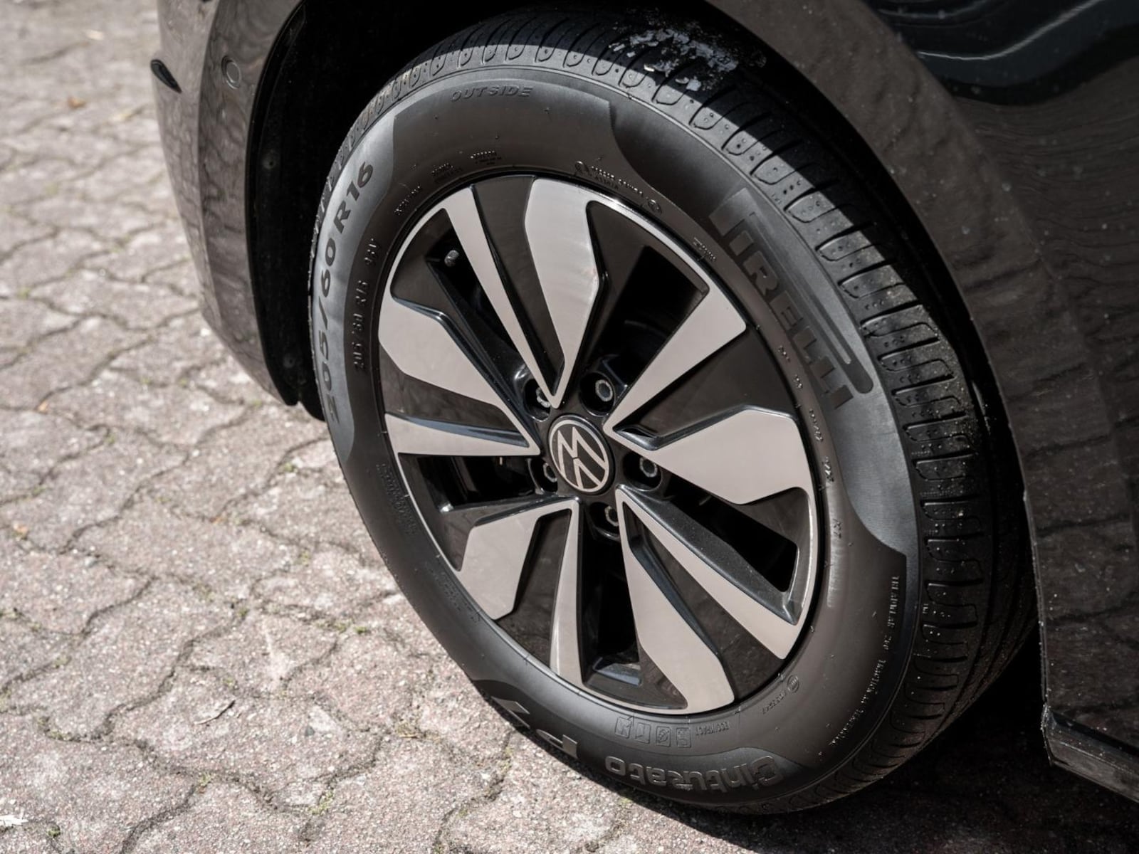 Volkswagen Touran – Bild 6