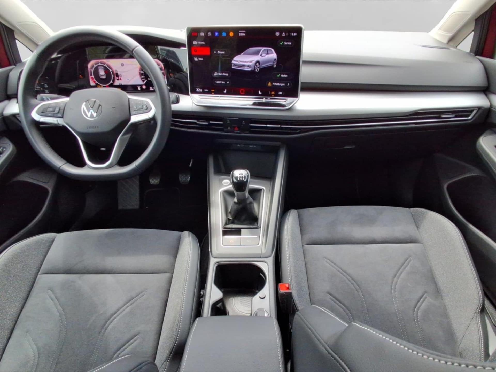 Volkswagen Golf Life