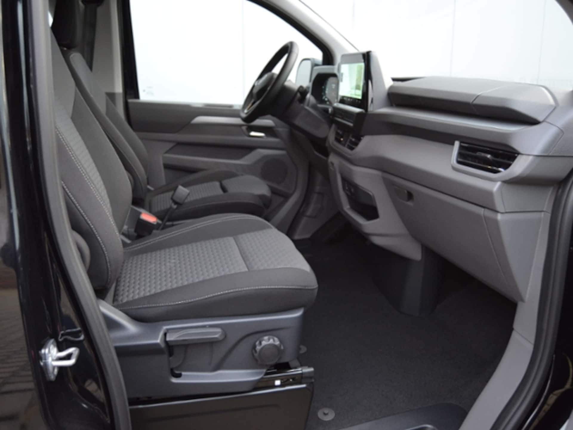 Volkswagen Caravelle langer Radstand Life