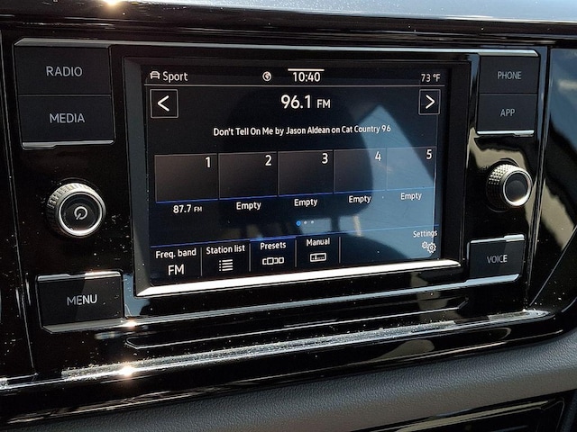 2023 Volkswagen Taos
