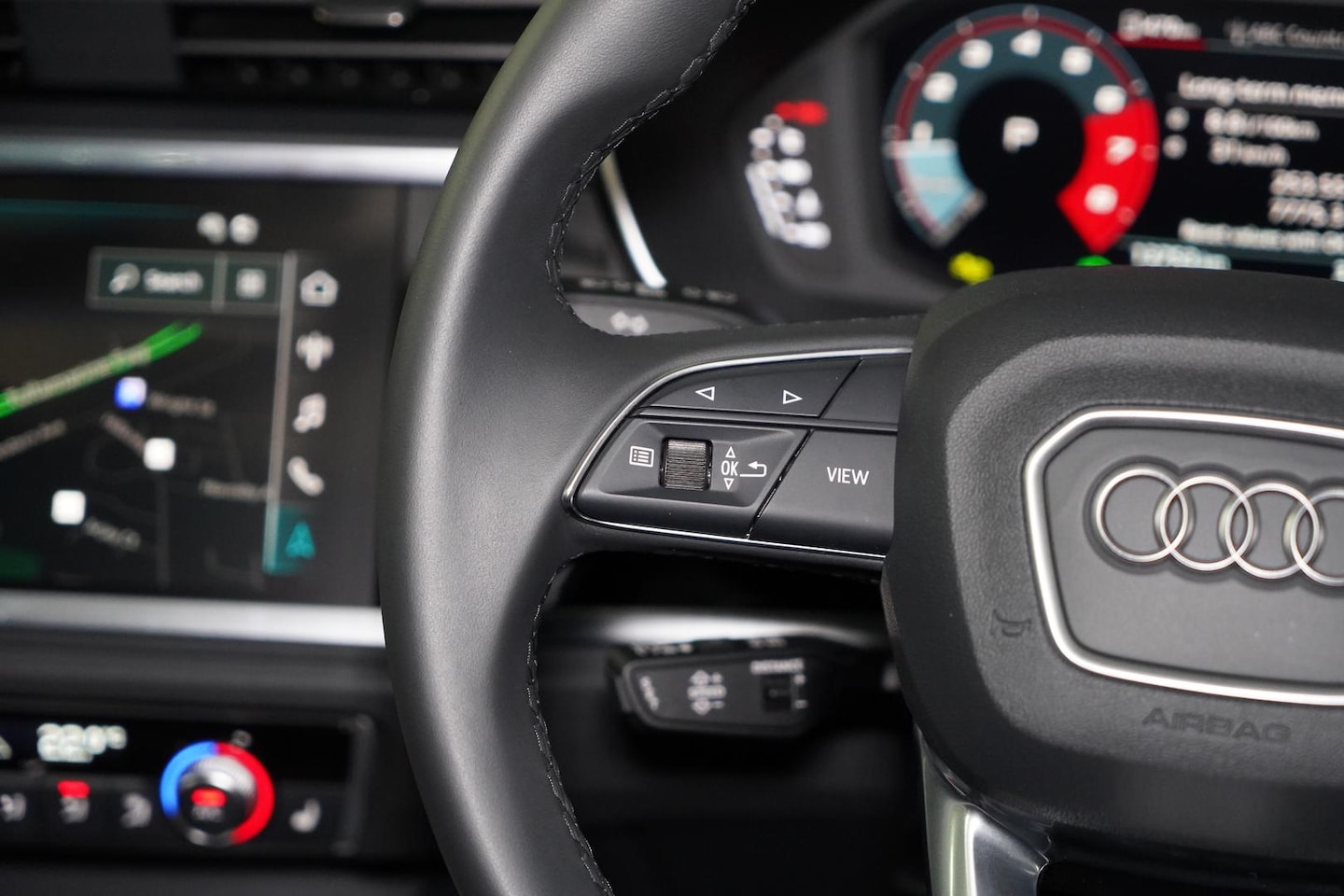 Image about Audi Q3 TFSI S tronic