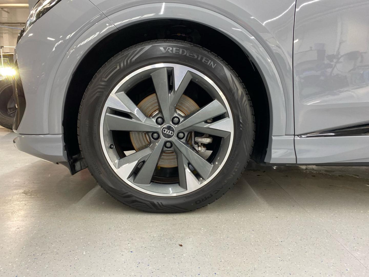 Image about Audi Q4 e-tron 35 e-tron