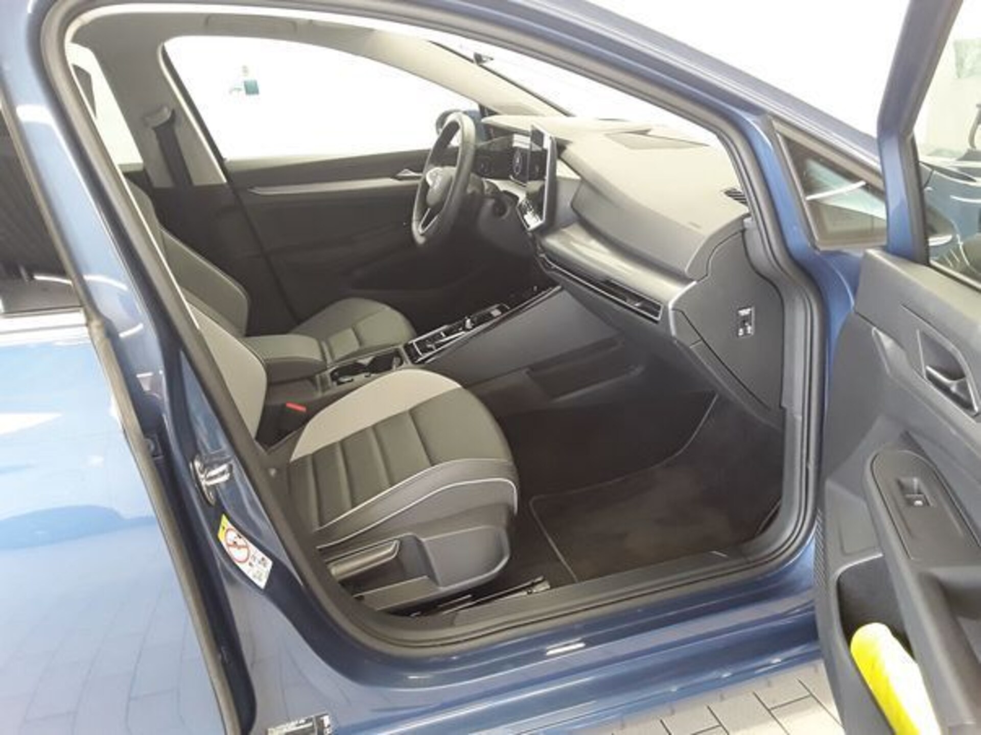 Volkswagen Golf Style