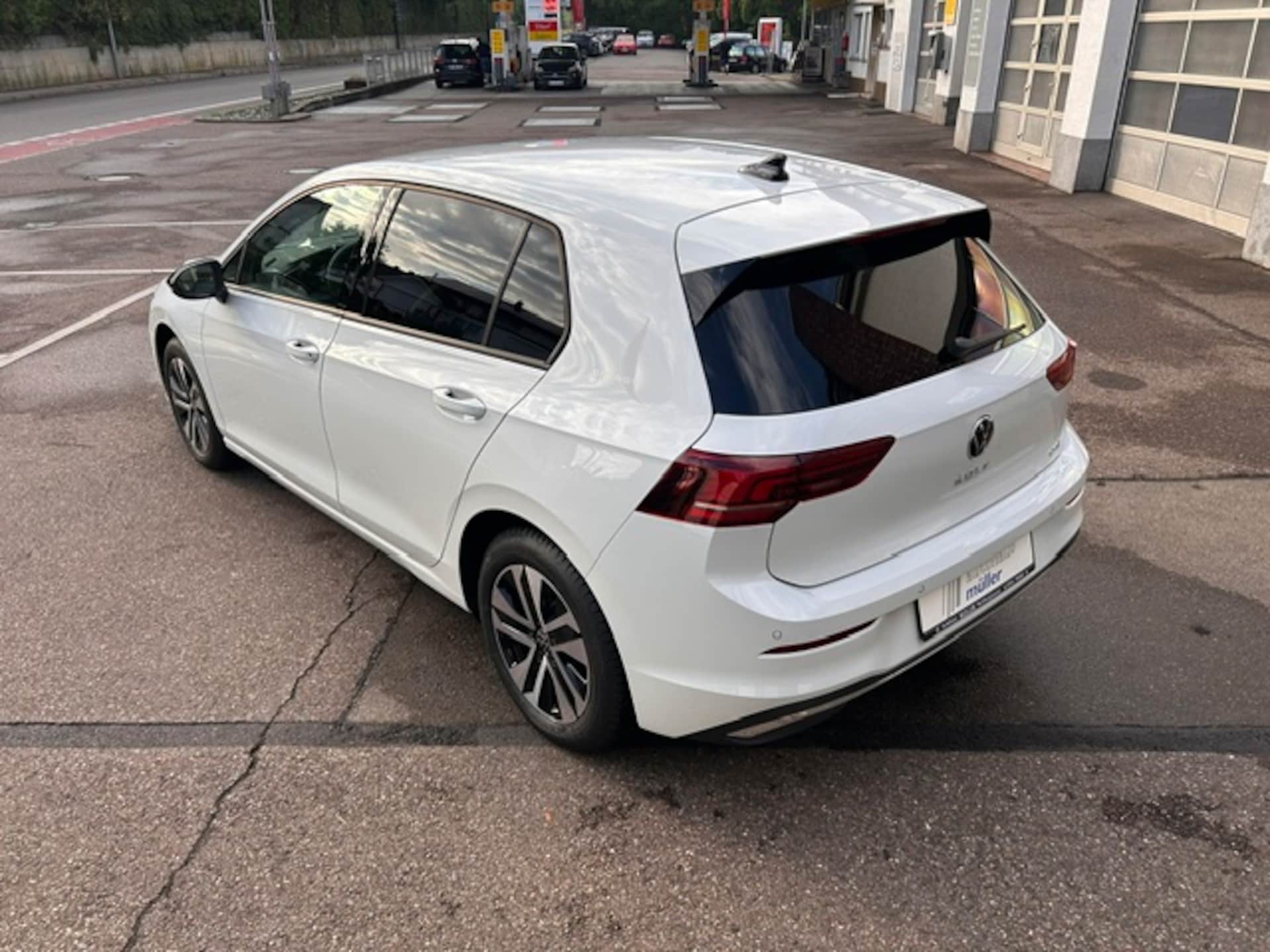 Volkswagen Golf Life