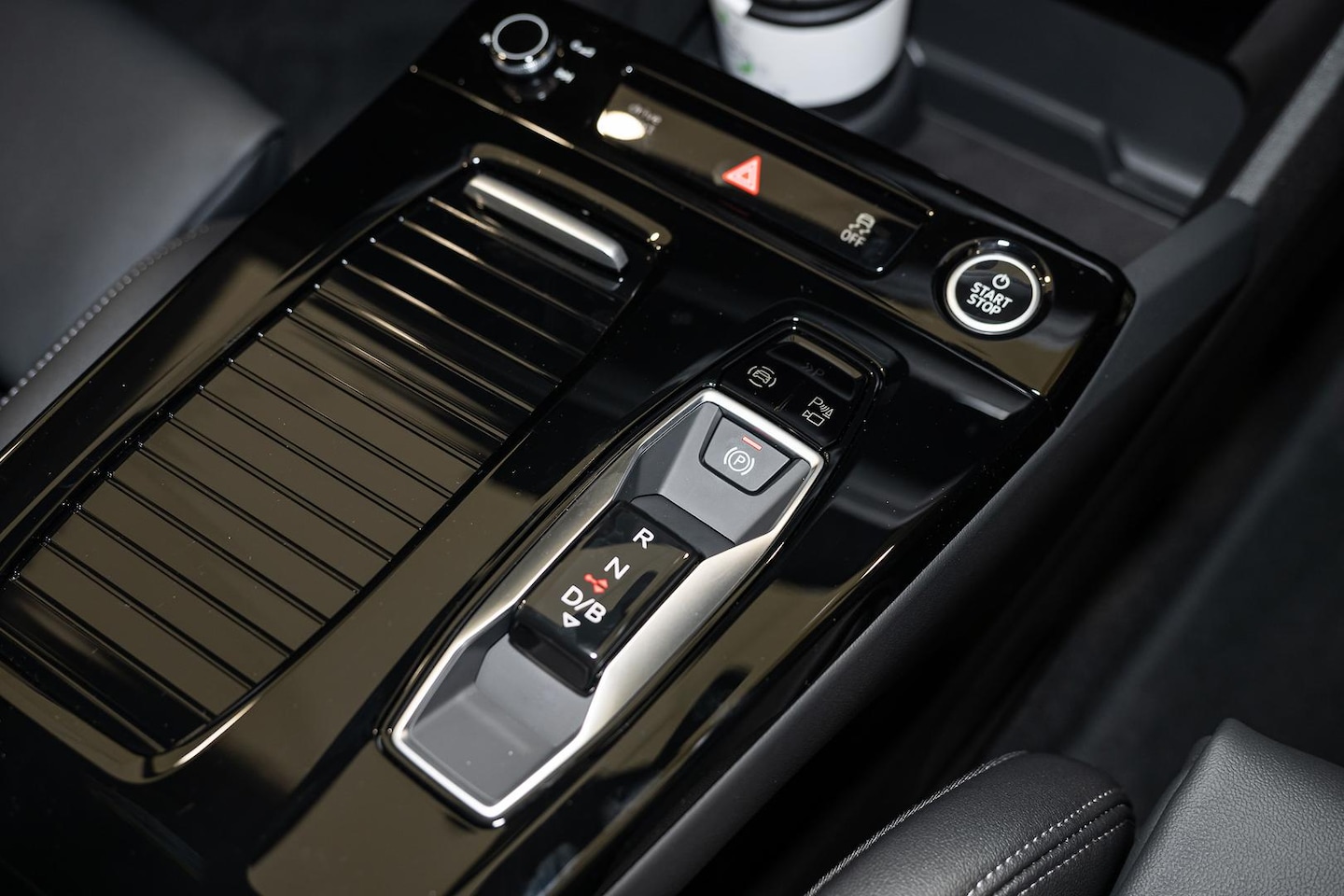 Image about Audi Q6 SUV e-tron e-tron