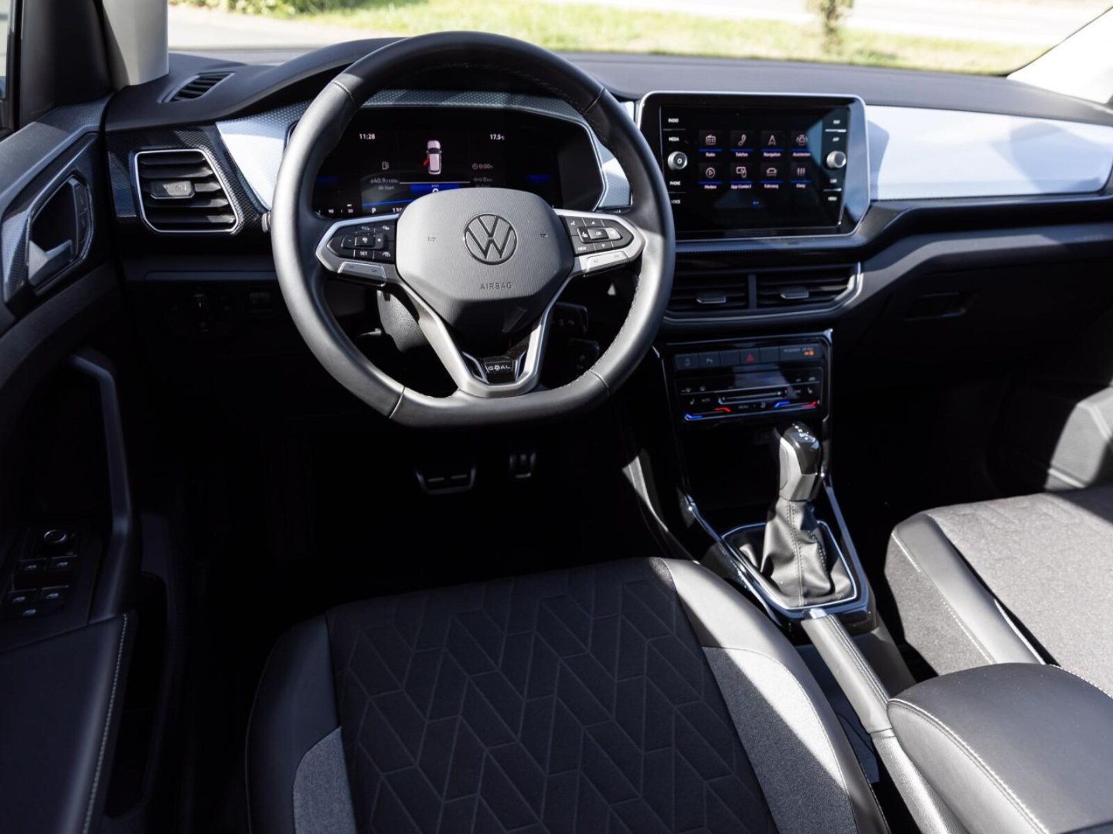 Volkswagen T-Cross – Bild 21