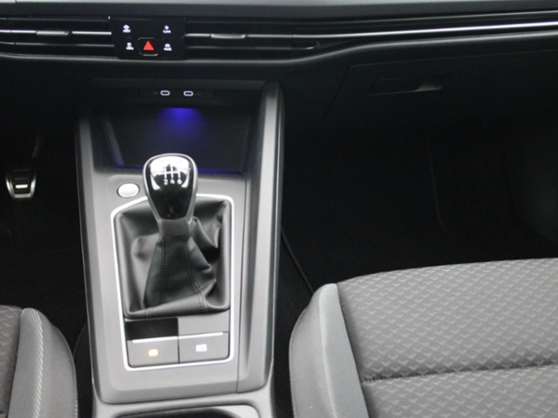 Volkswagen Golf Active