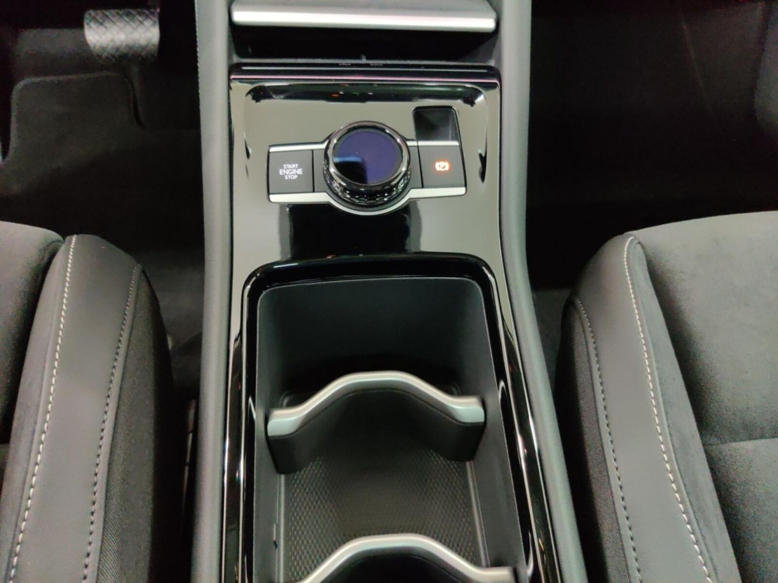 Volkswagen Tiguan – Bild 12