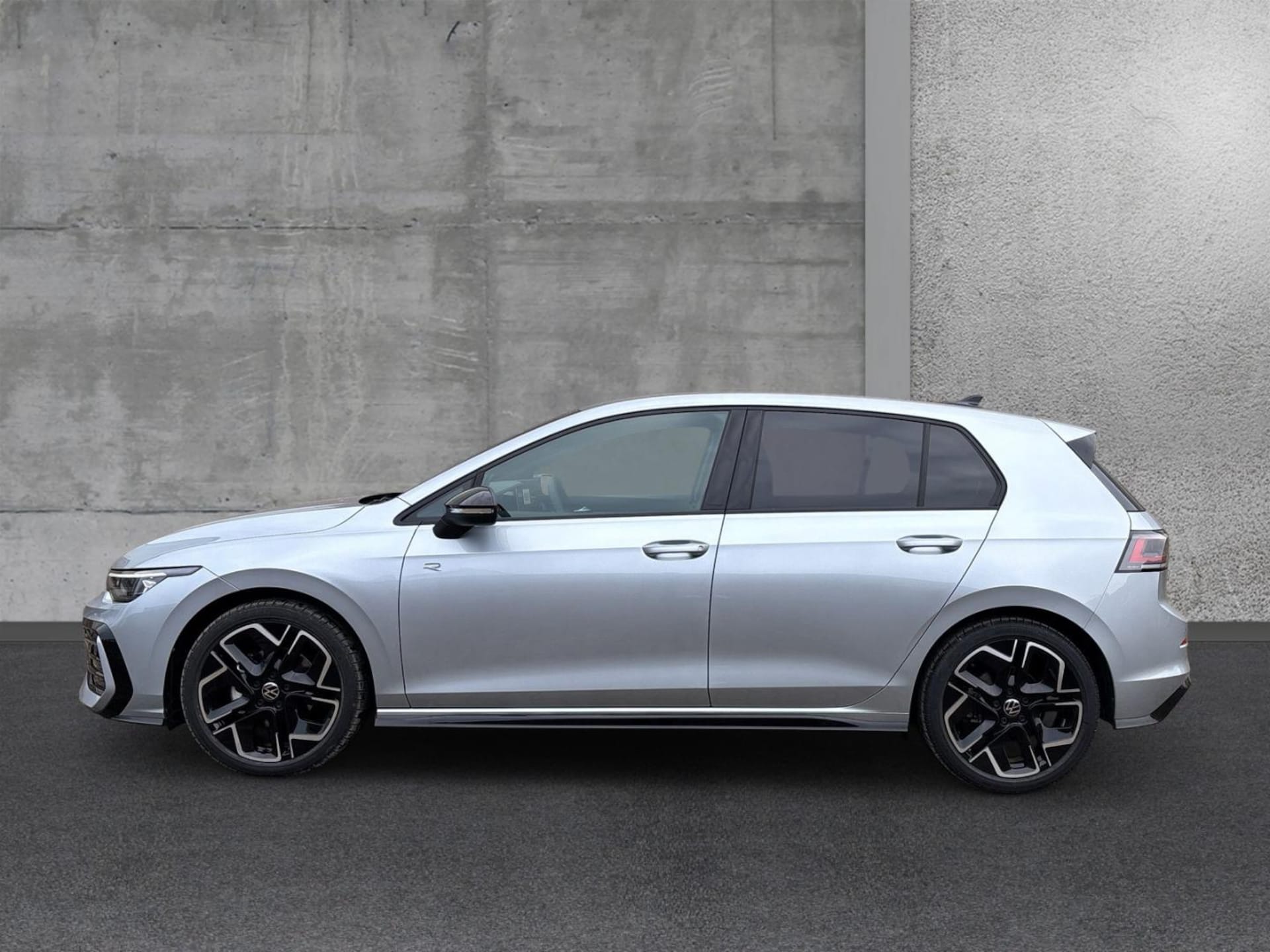 Volkswagen Golf R-Line