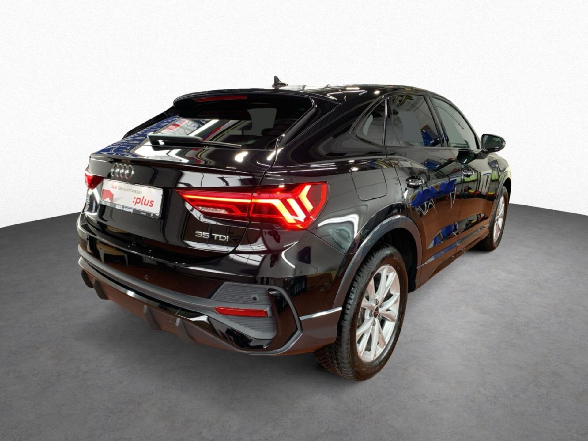 Audi Q3 Sportback S line