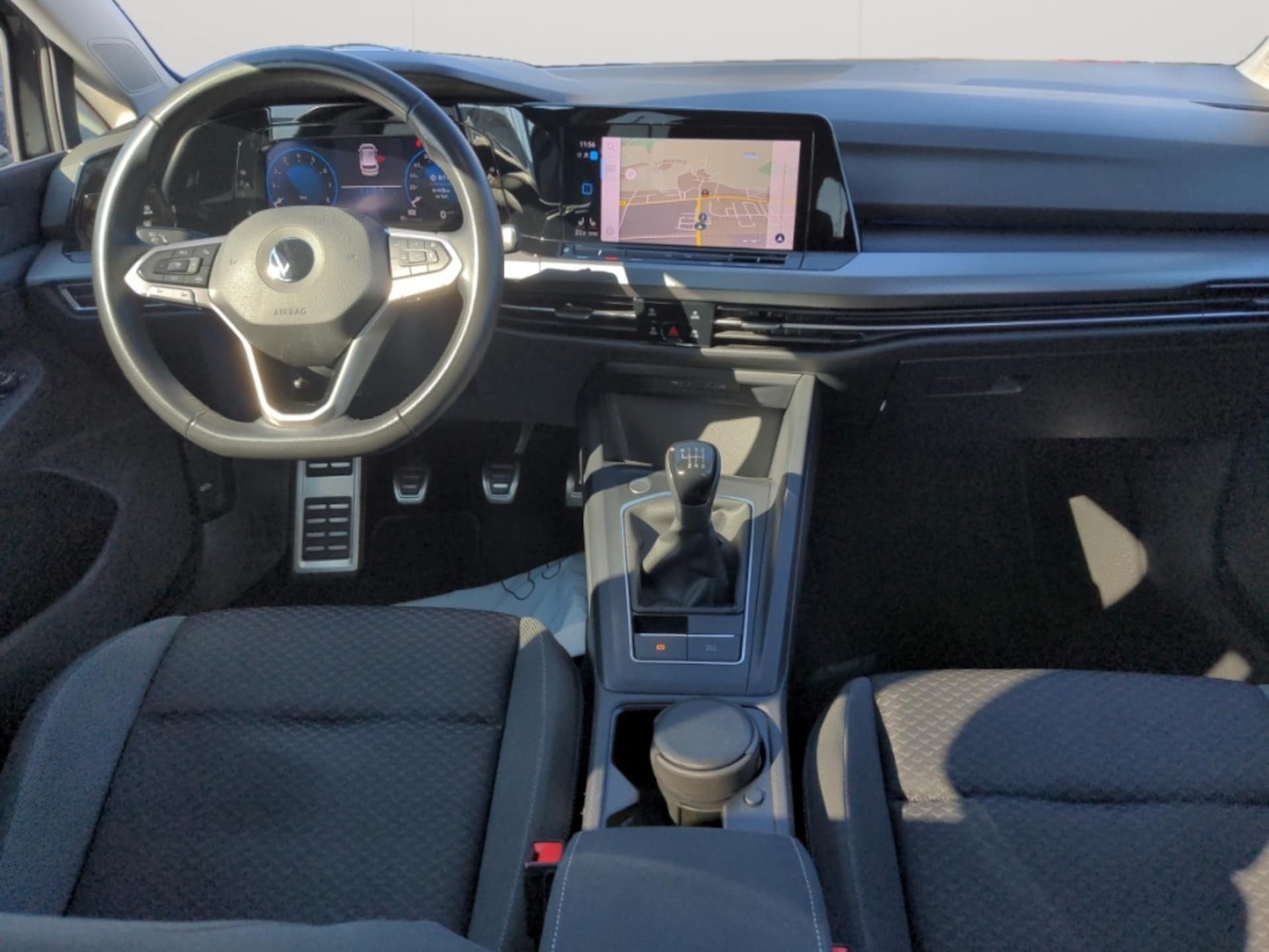 Volkswagen Golf Life