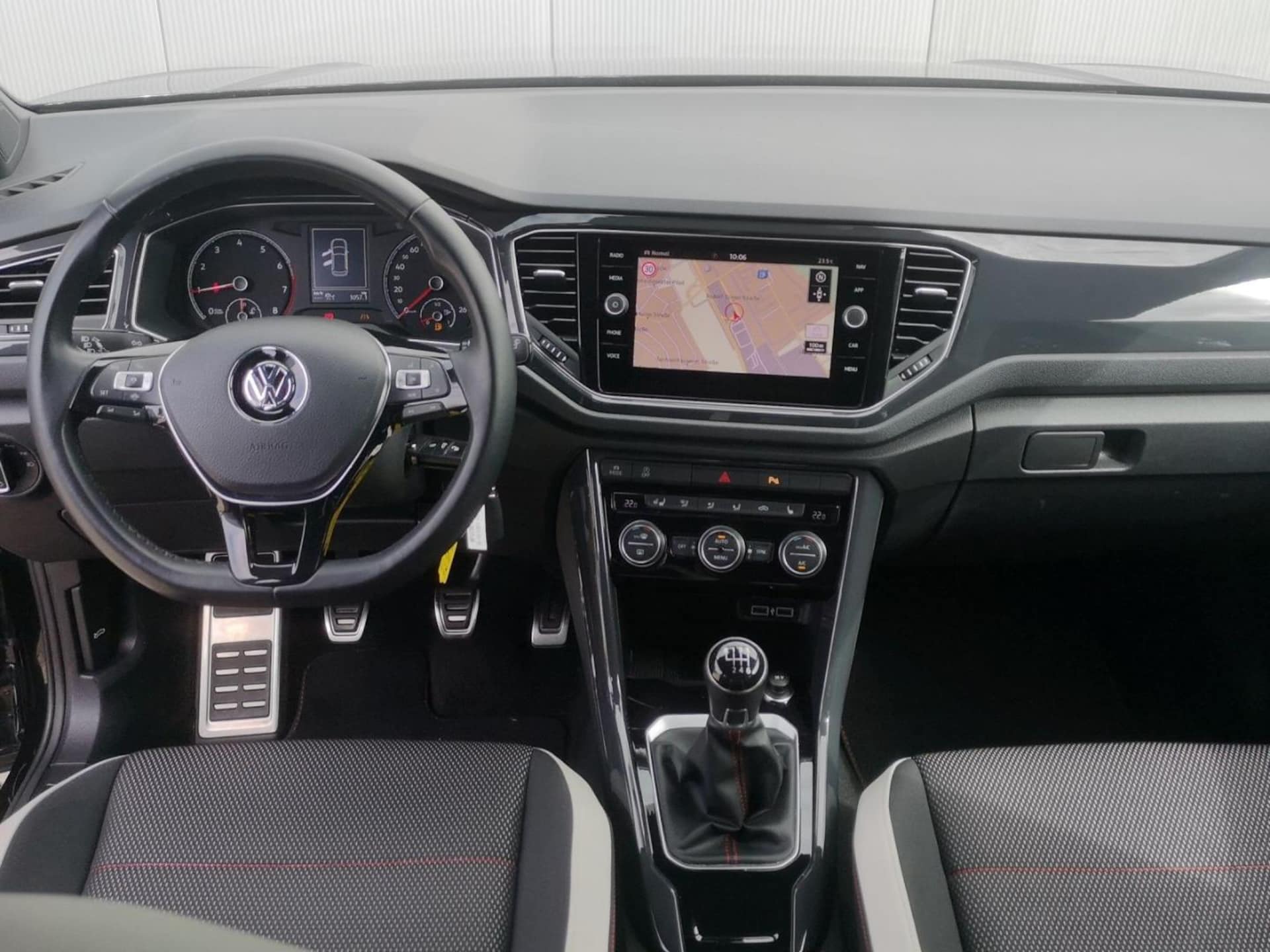 Volkswagen T-Roc Sport
