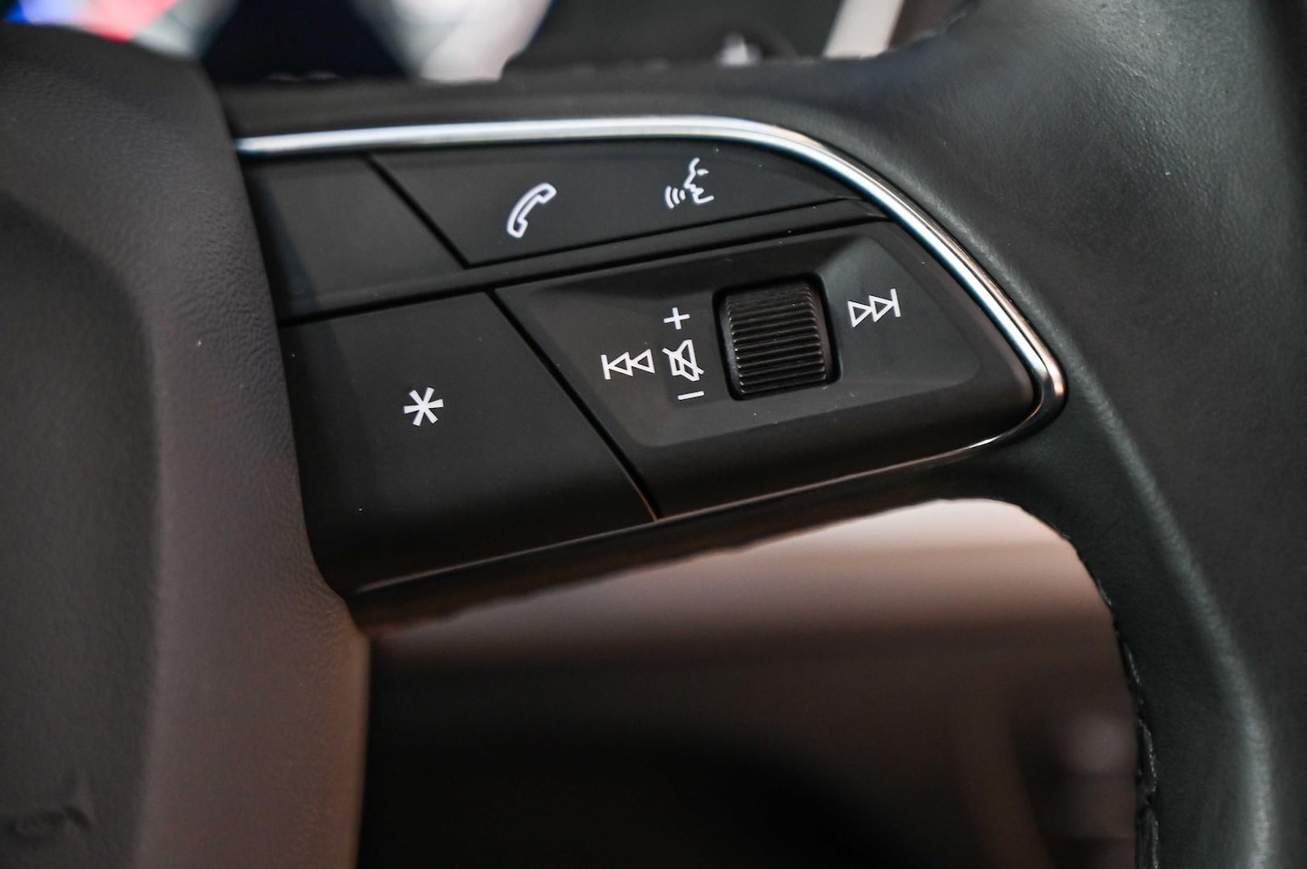 Image about Audi Q5 Sportback 40 TDI quattro S tronic