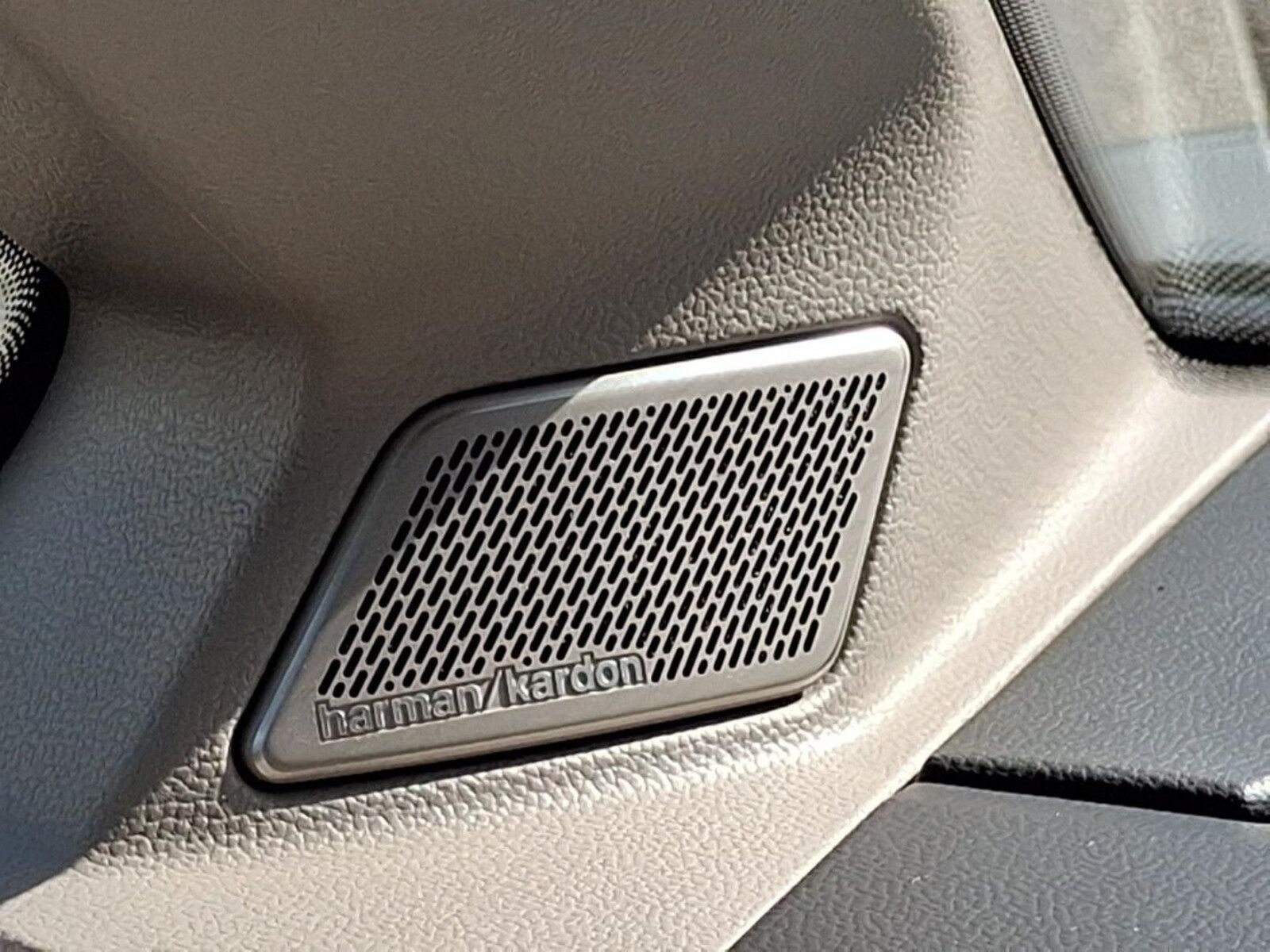 Volkswagen Multivan Langversion – Bild 20