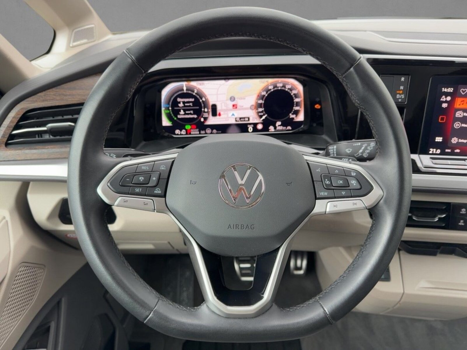 Volkswagen Multivan Langversion – Bild 14