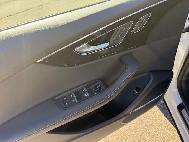 2026 Audi Q8 Premium Plus - Photo 32