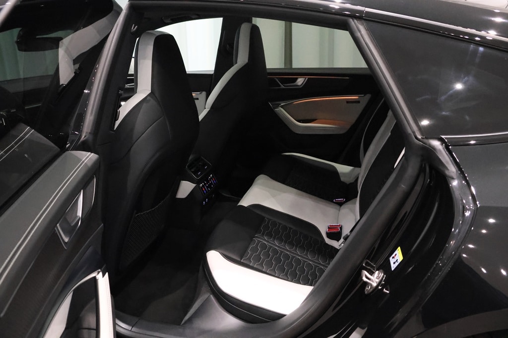 Bild som visar Audi RS 7 Sportback RS 7 Sportback performance 630 hk tiptronic - för mer information kontakta din Audi Partner