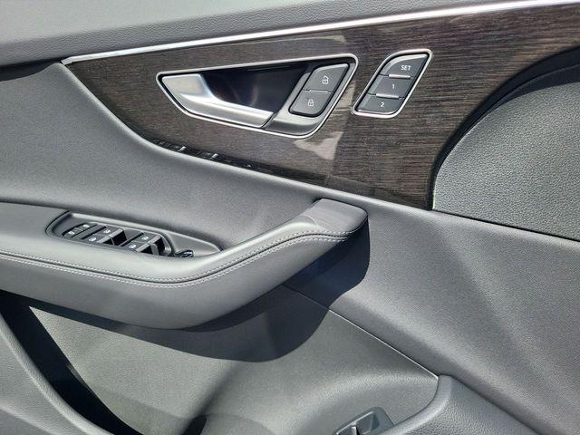 2026 Audi Q7 Premium Plus - Photo 10