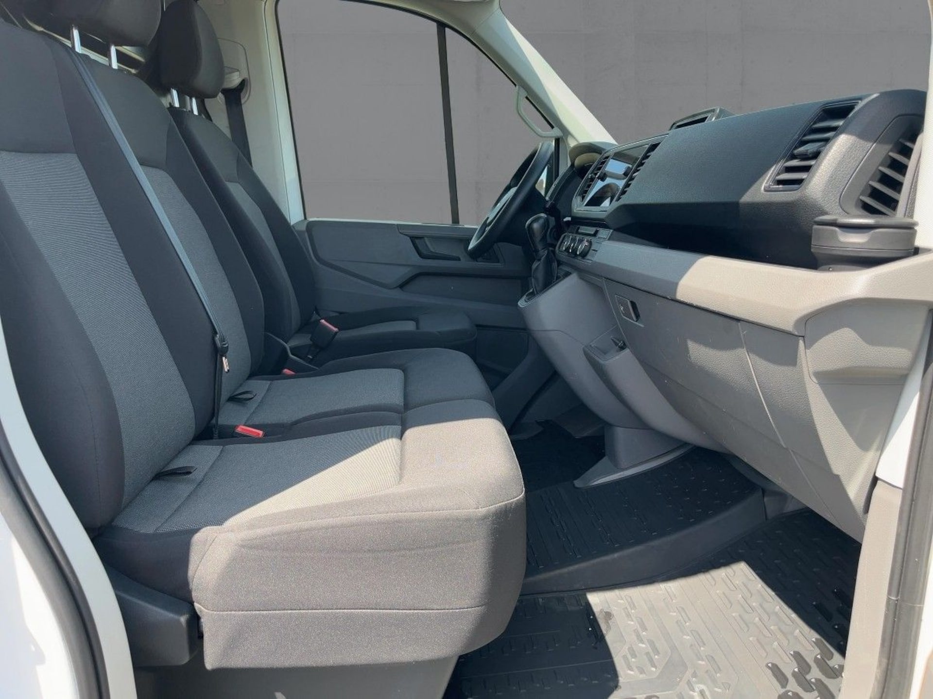 Volkswagen Crafter Kasten langer Radstand