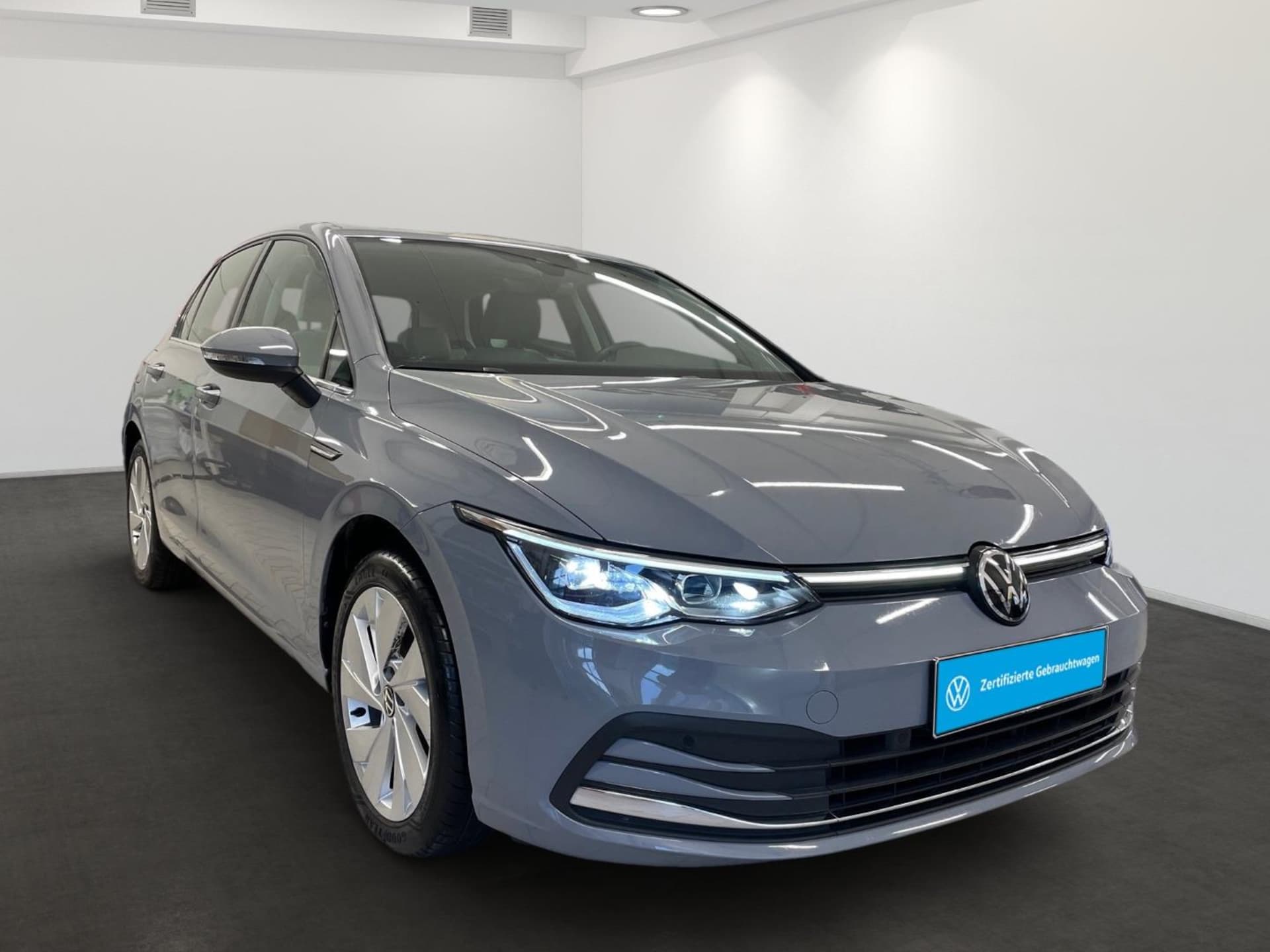 Volkswagen Golf Style