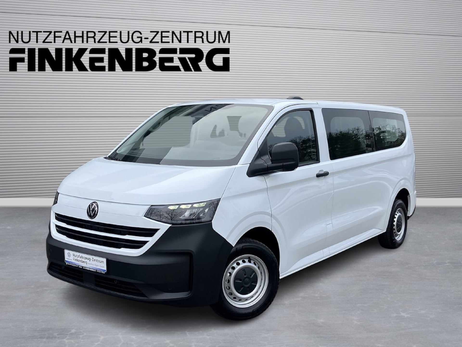 Volkswagen Transporter Kombi langer Radstand