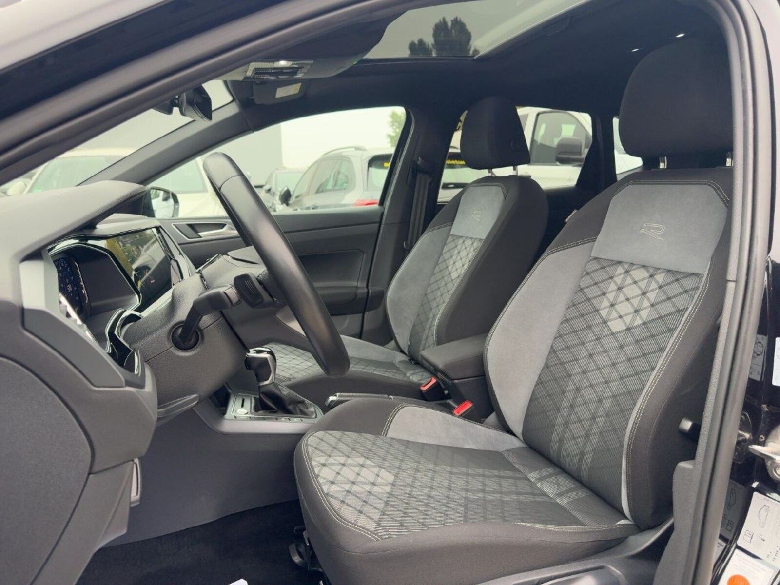 Volkswagen Polo – Bild 7