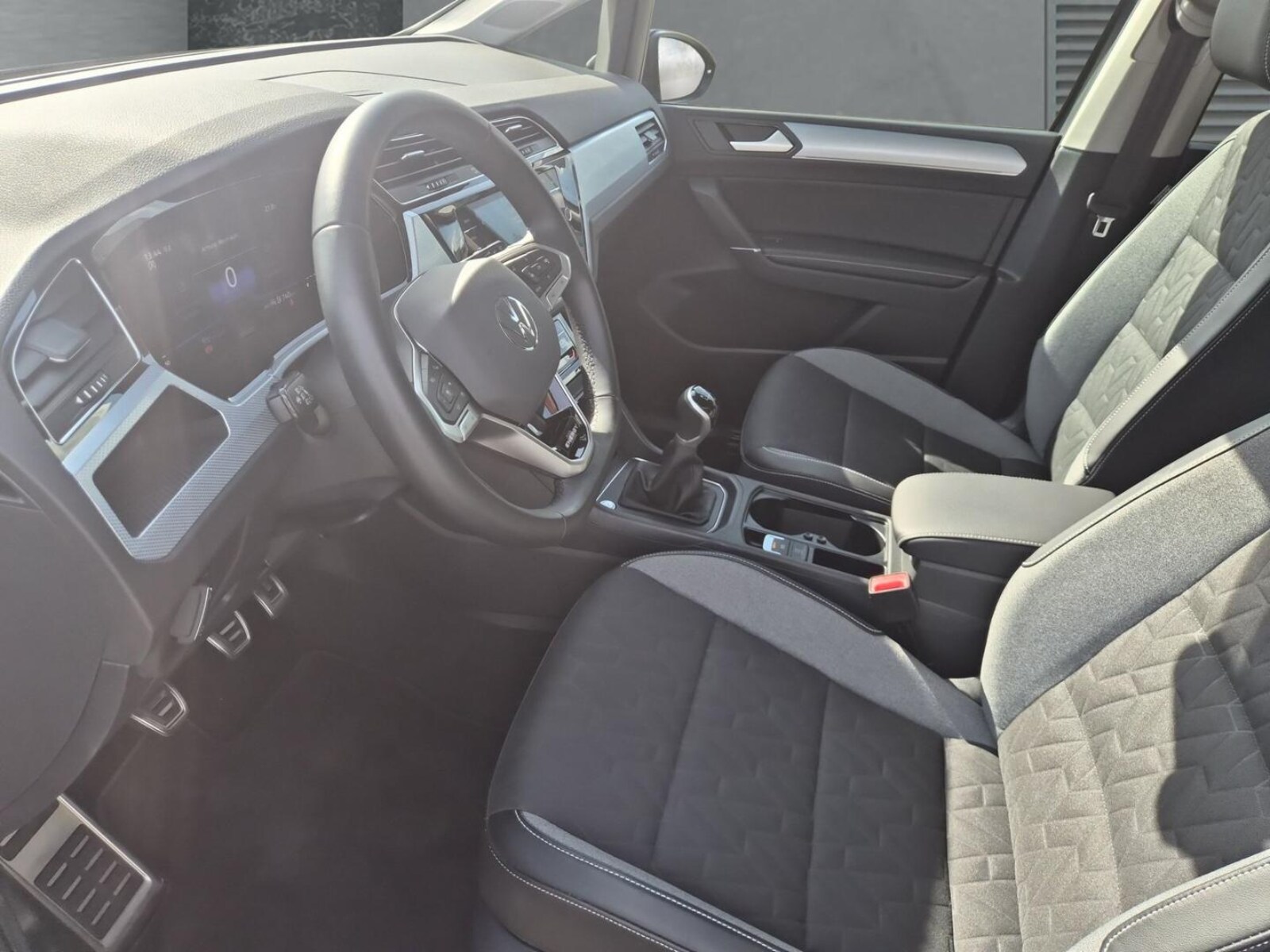 Volkswagen Touran – Bild 8