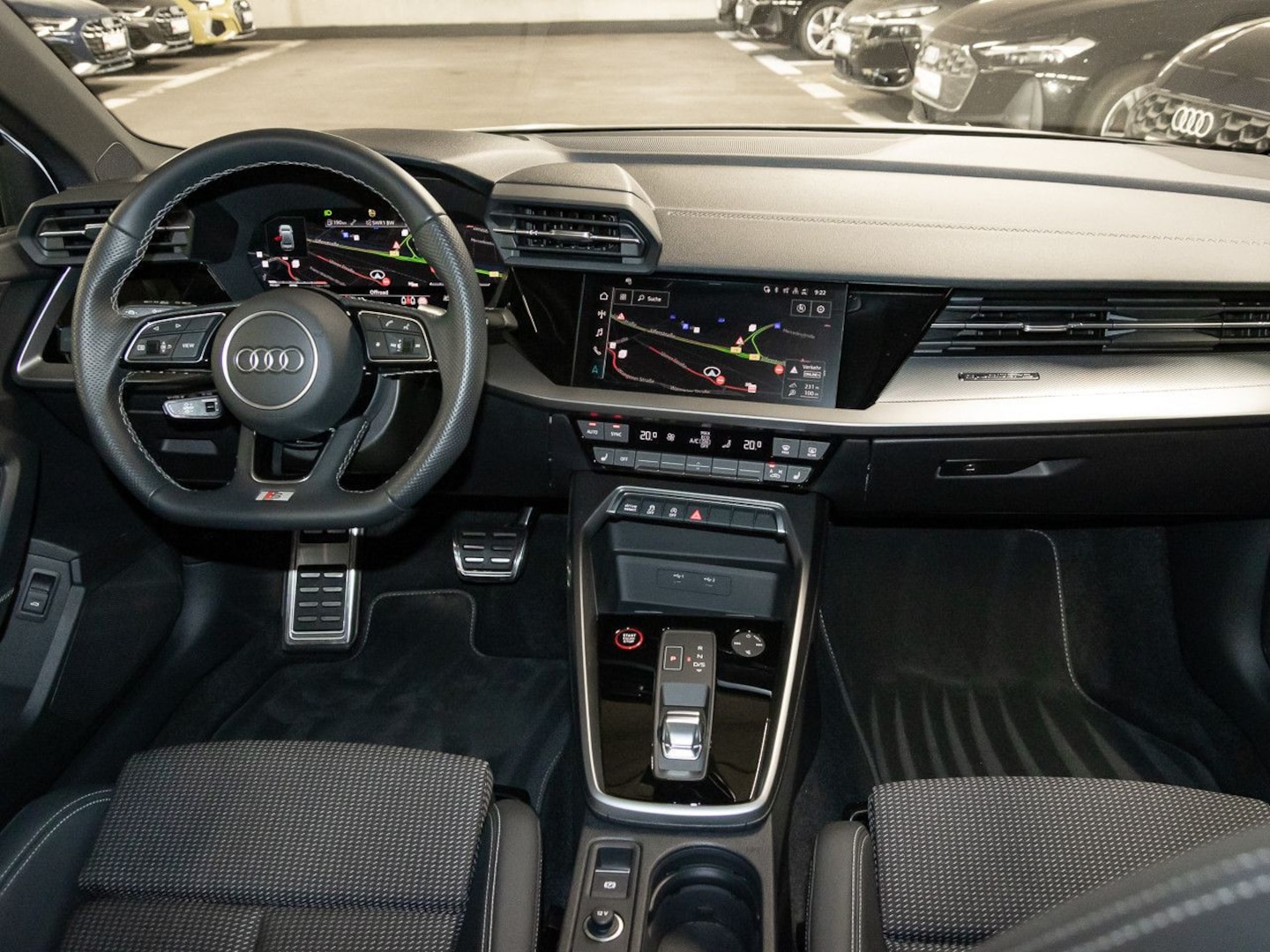 Bild über Audi S3 Limousine TFSI quattro S tronic - für weitere Informationen kontaktieren Sie den Audi Partner