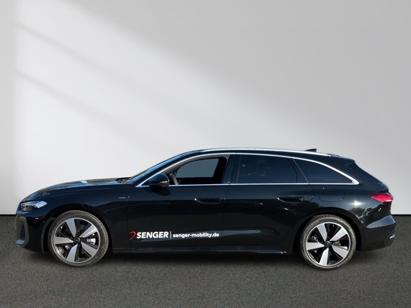 Bild über Audi A5 Avant e-hybrid e-hybrid quattro 220 kW S tronic - für weitere Informationen kontaktieren Sie den Audi Partner