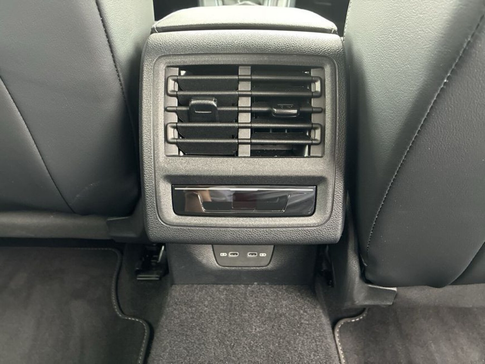 Volkswagen Golf Variant – Bild 23