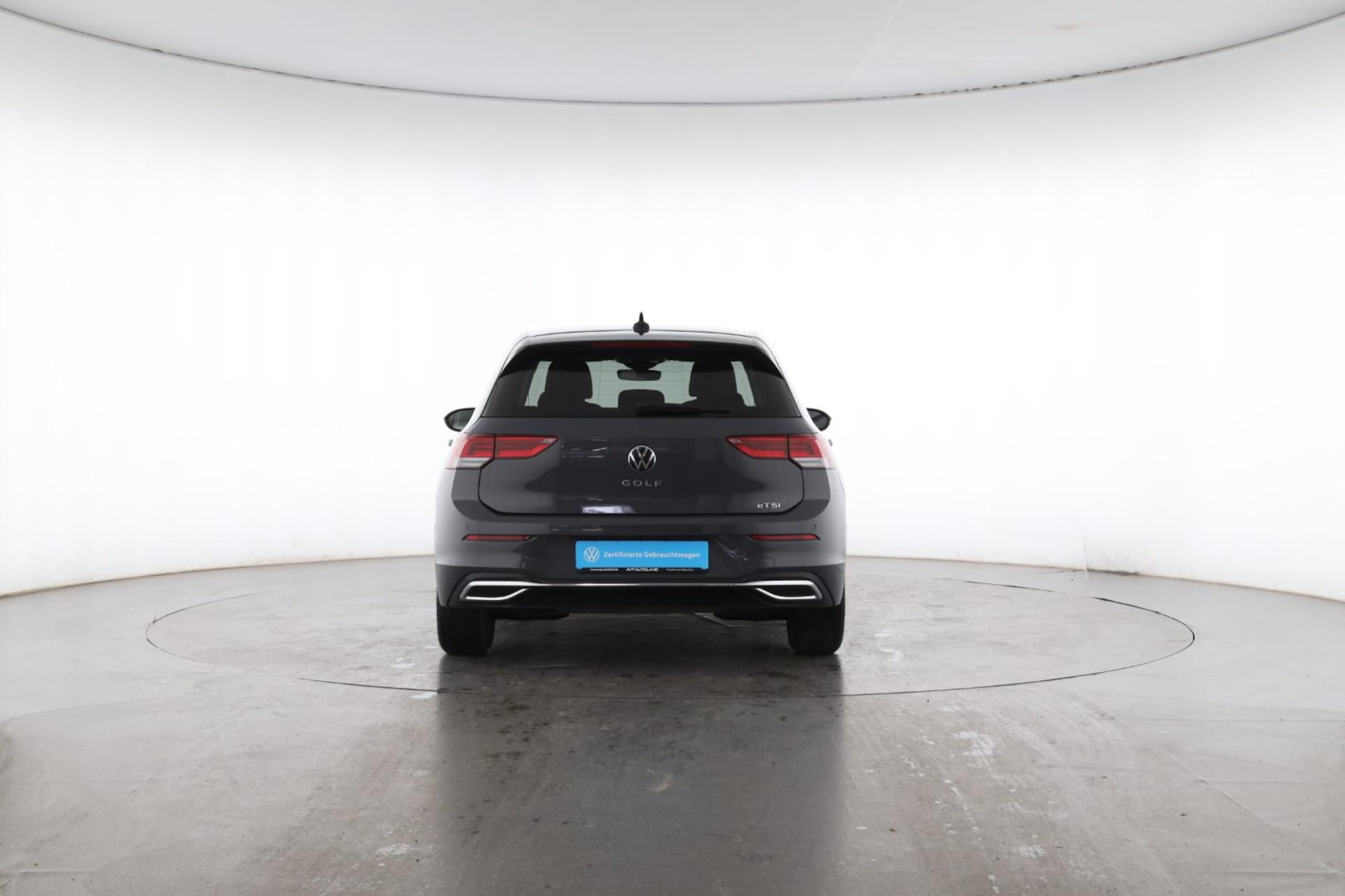 Volkswagen Golf Life