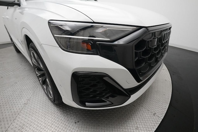 2027 Audi Q8 Premium Plus - Photo 24
