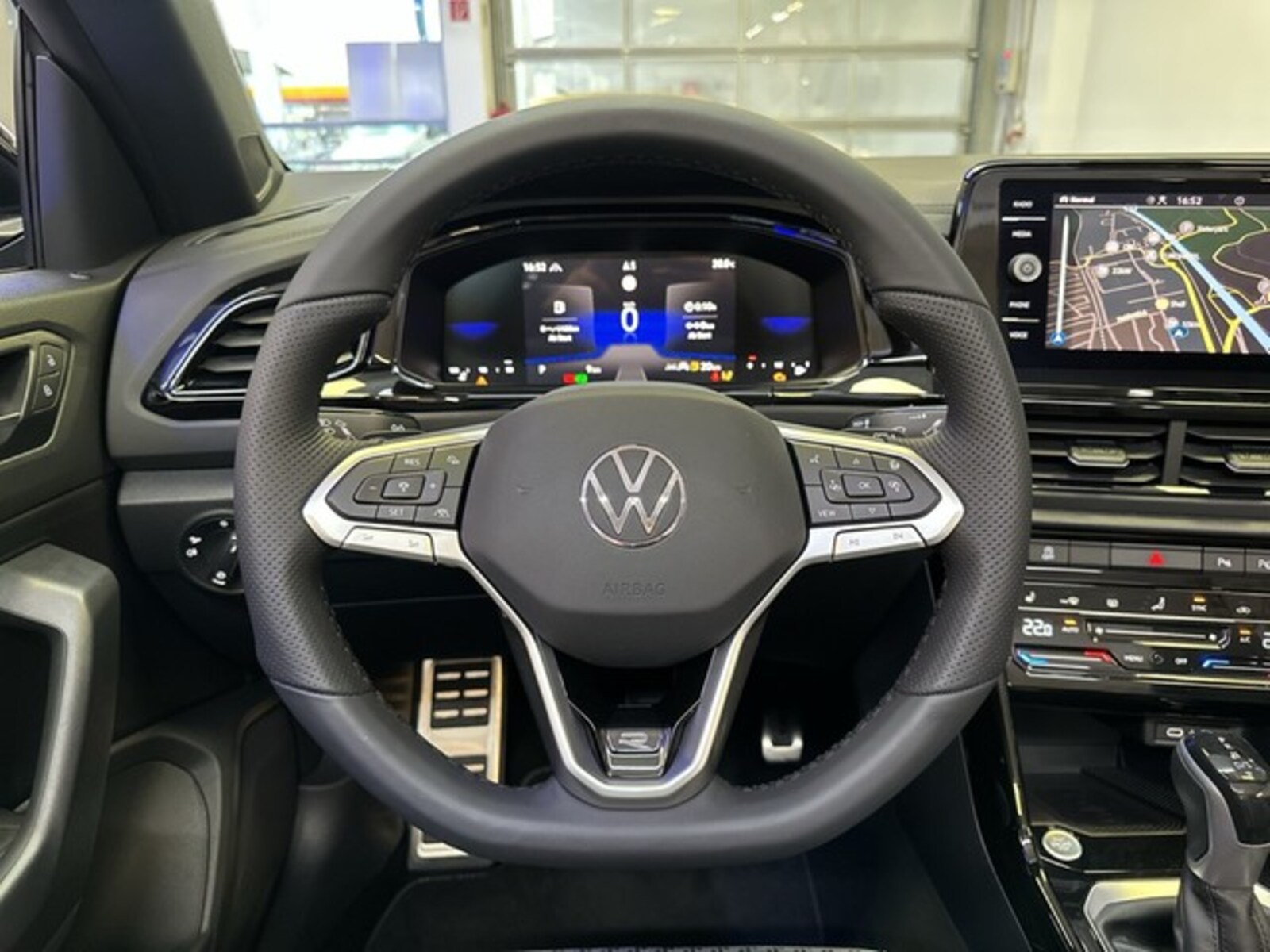 Volkswagen T-Roc Cabriolet – Bild 10
