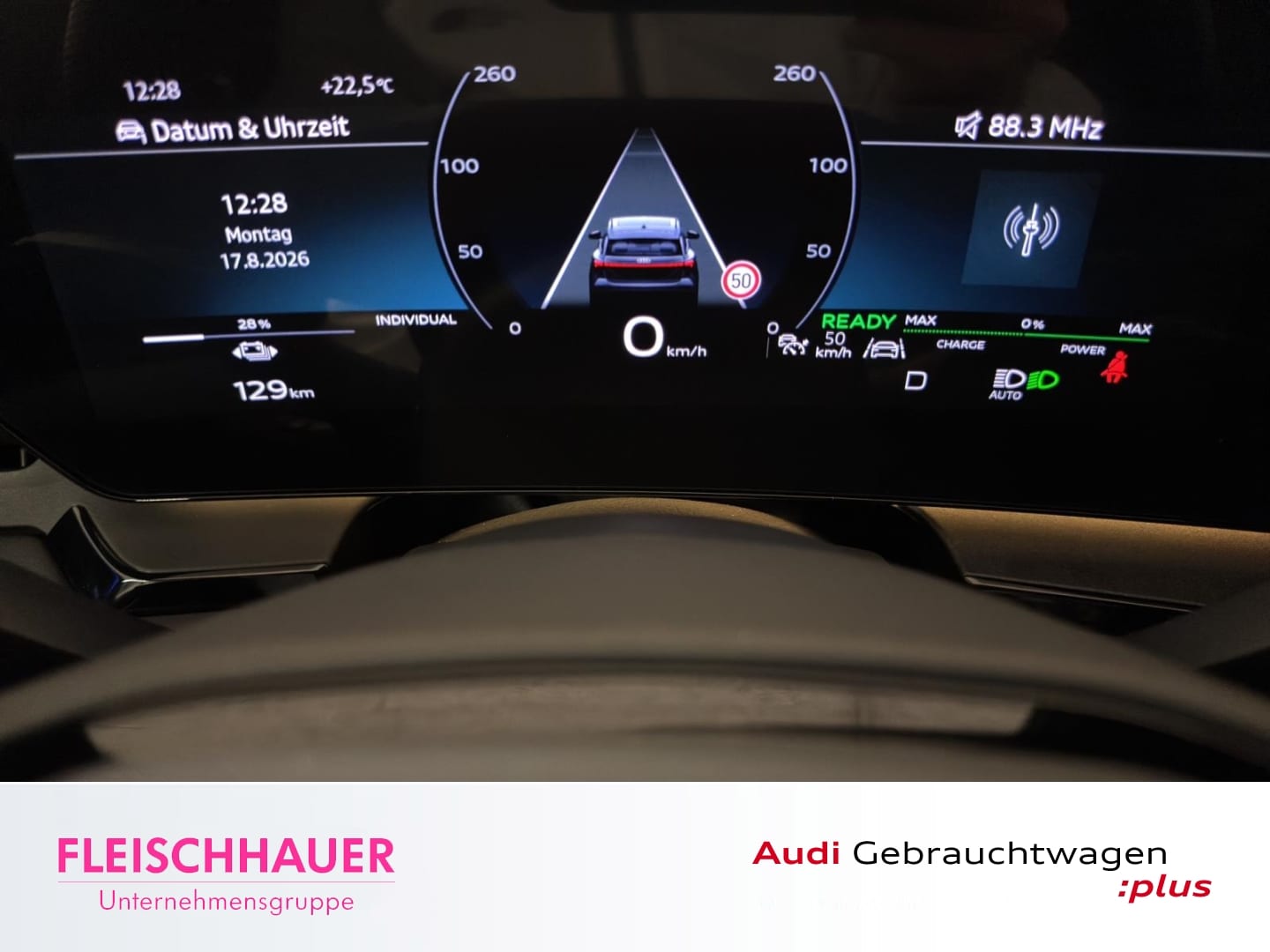 Bild über Audi Q6 SUV e-tron e-tron performance - für weitere Informationen kontaktieren Sie den Audi Partner