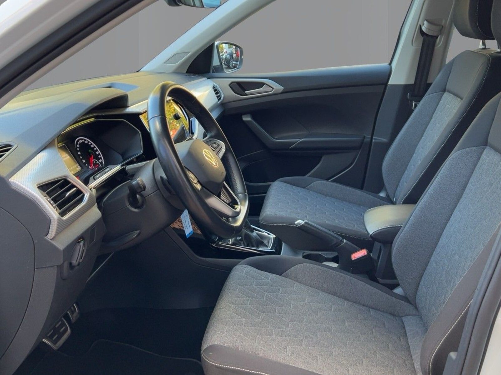 Volkswagen T-Cross – Bild 8