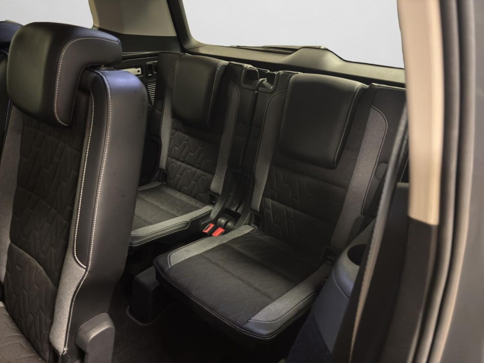 Volkswagen Touran – Bild 15