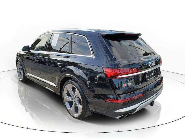2023 Audi SQ7