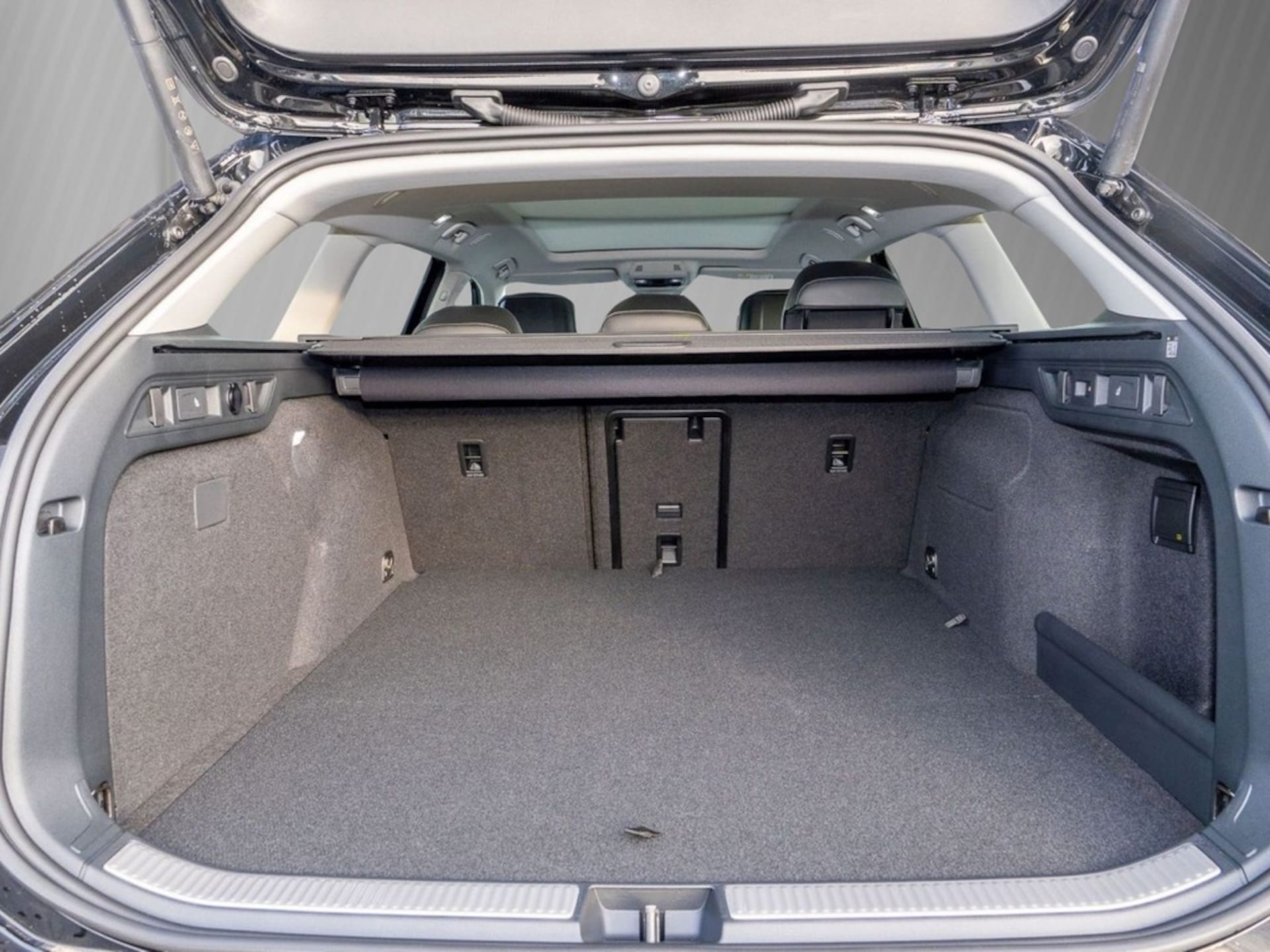 Volkswagen Passat Elegance