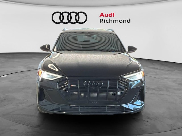 2022 Audi e-tron