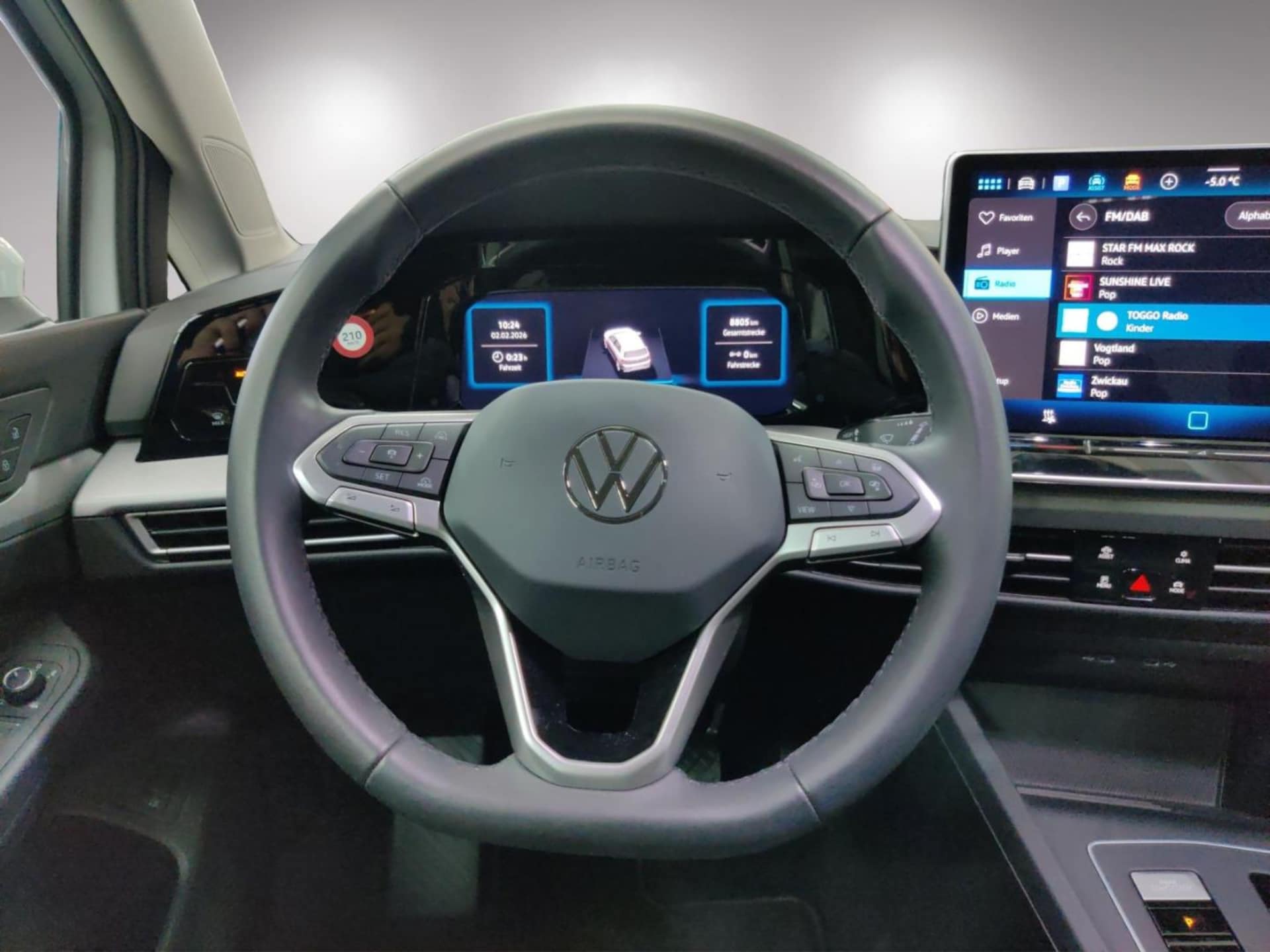 Volkswagen Golf Life
