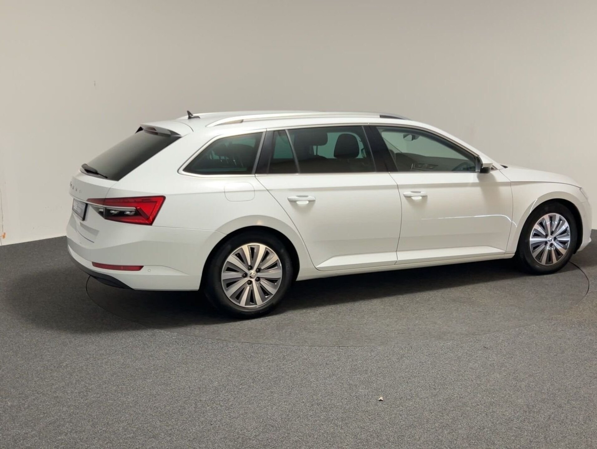 Skoda Superb Combi PREMIUM EDITION