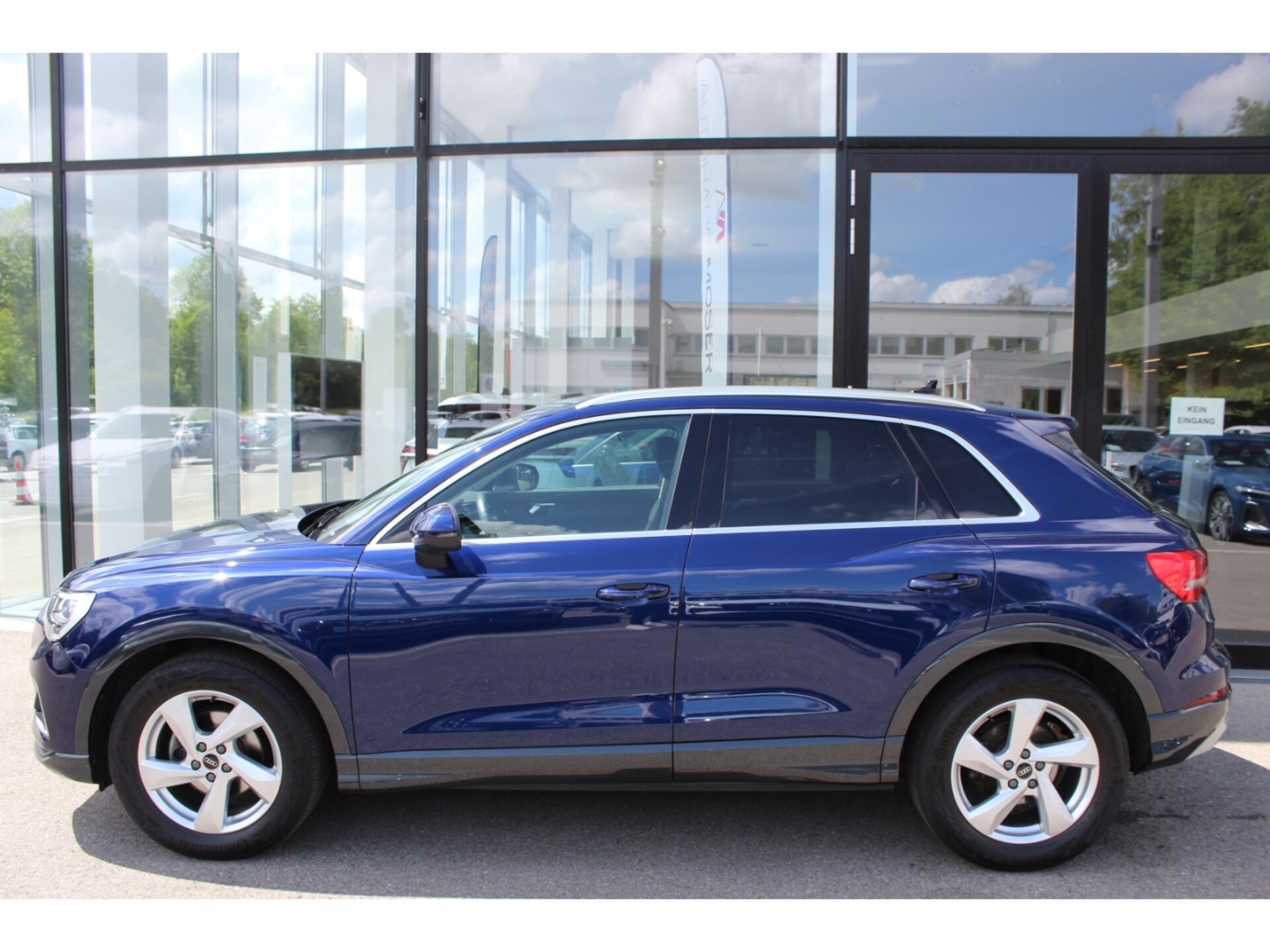 Audi Q3 SUV advanced